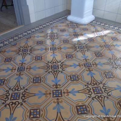 A period octagon ceramic with cabochons in a Gotland, Sweden bathroom 