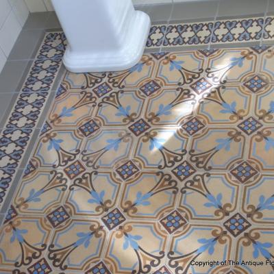 A period octagon ceramic with cabochons in a Gotland, Sweden bathroom 