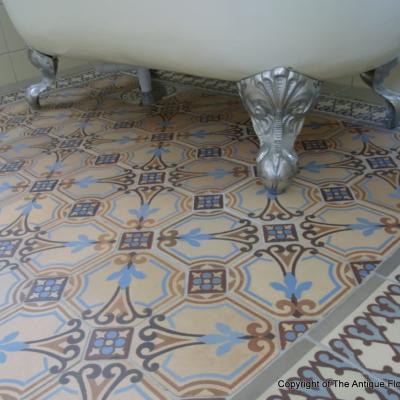 A period octagon ceramic with cabochons in a Gotland, Sweden bathroom 