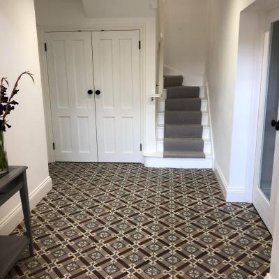 A classical French 1930's ceramic in a Kent, UK hallway