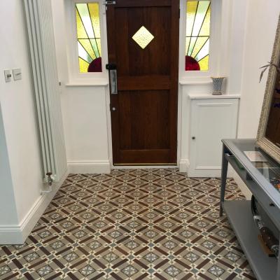 A classical French 1930's ceramic in a Kent, UK hallway