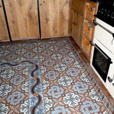 Country charm in this Irish Cottage Kitchen