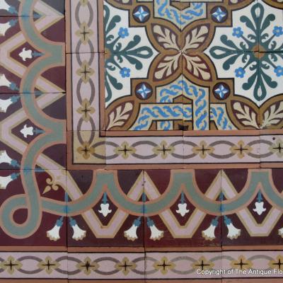 12.25m2 antique St Ghislaine ceramic floor with border options