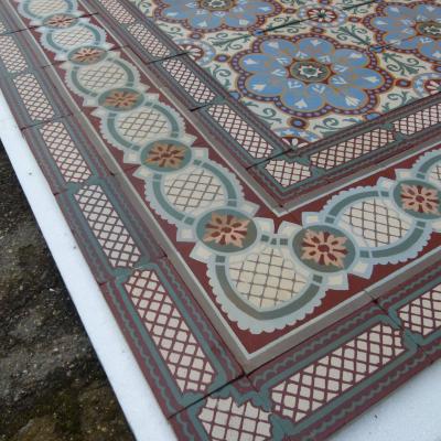 10m2+ / 108 sq ft antique ceramic encaustic with triple border tiles