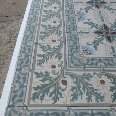 9m2 / 97 sq ft antique Belgian ceramic floor with triple borders