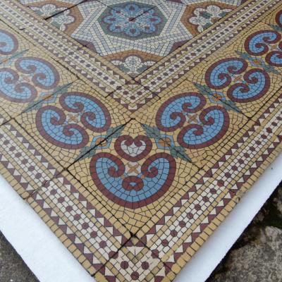 A 10.2m2 / 110 sq ft antique Belgian ceramic floor (CL120)