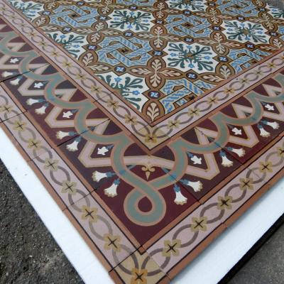 12.25m2 antique St Ghislaine ceramic floor with border options