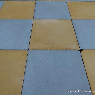 10.5m2+ antique French carreaux de ciments damier floor