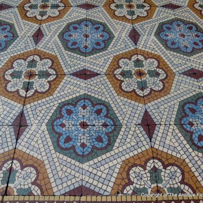 A 10.2m2 / 110 sq ft antique Belgian ceramic floor (CL120)