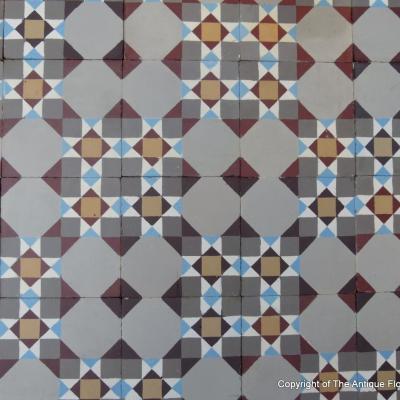 A 15.3m2 / 165 sq ft antique French Winckelmans floor