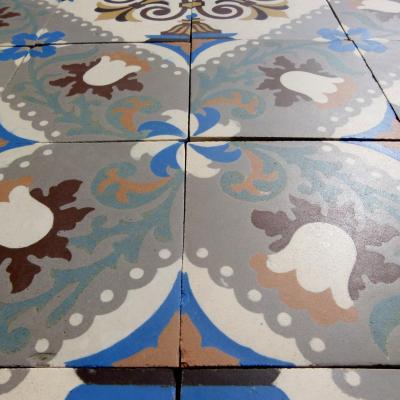 c.12-13m2 Beautiful antique Belgian ceramic floor with triple borders