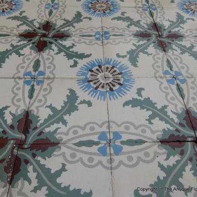 5m2 antique French thistle themed ceramic