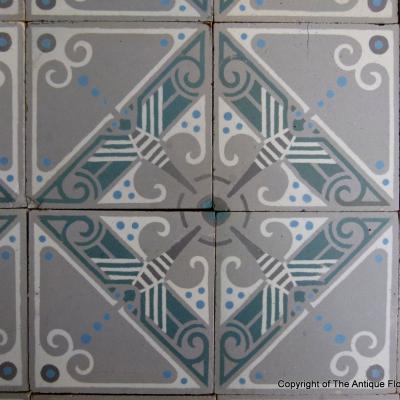 An 10.7m2 Ceramiques Moderne Art Deco floor