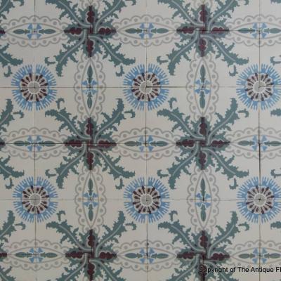 9m2 / 97 sq ft antique Belgian ceramic floor with triple borders