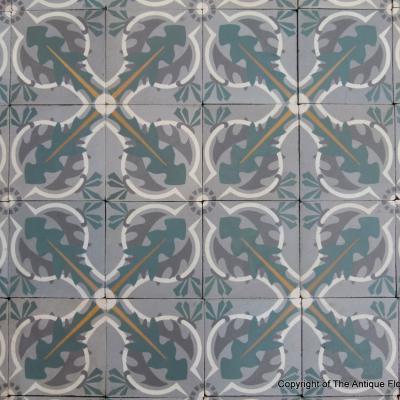 Large 28m2 Octave Colozier French ceramic