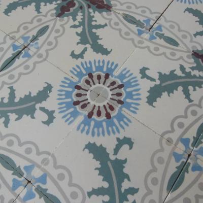 9m2 / 97 sq ft antique Belgian ceramic floor with triple borders