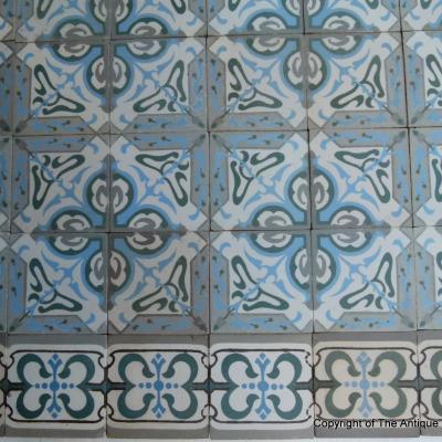 Impressive 10.75m2 / 117 sq. ft Belgian Art Nouveau floor