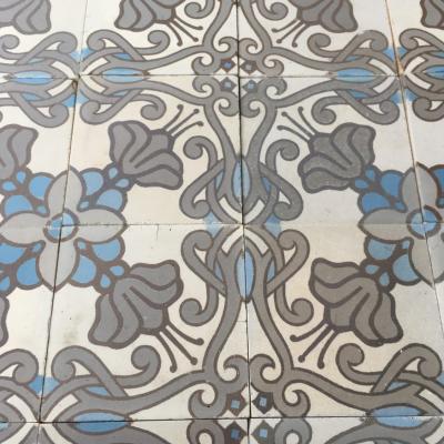 9.4m2 art nouveau Belgian ceramic floor - pre 1912