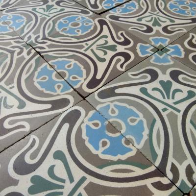 2.7m2 to 4.7m2 of Belgian Art Nouveau ceramic tiles