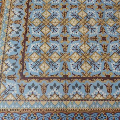 A small French ceramic floor with four borders - 6m2+ / 65 sq ft.