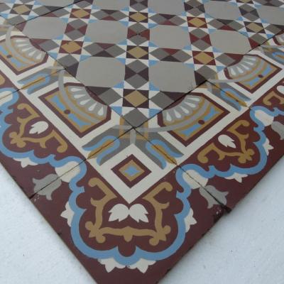 A 15.3m2 / 165 sq ft antique French Winckelmans floor