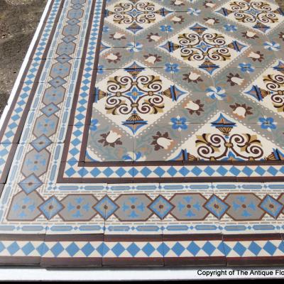 c.12-13m2 Beautiful antique Belgian ceramic floor with triple borders