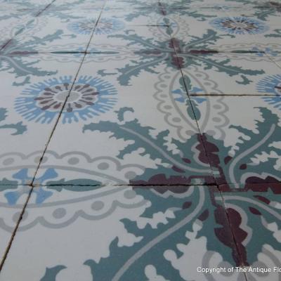 9m2 / 97 sq ft antique Belgian ceramic floor with triple borders