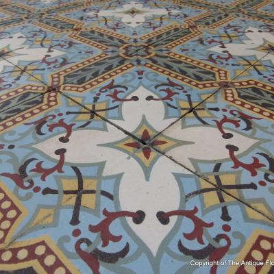 A small but stunningly detailed 3m2 antique ceramic floor