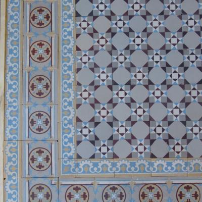 A small 6m2 / 65 sq ft antique Belgian ceramic