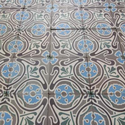 2.7m2 to 4.7m2 of Belgian Art Nouveau ceramic tiles