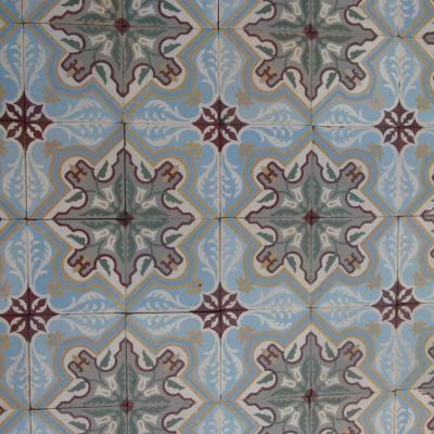 13m2 antique Belgian floor in a cool palette