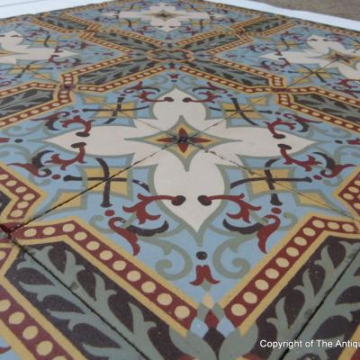 A small but stunningly detailed 3m2 antique ceramic floor