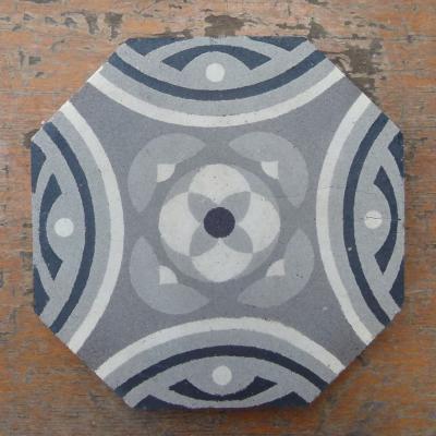 An 8.75m2 antique Belgian octagon ceramic 1879-1912
