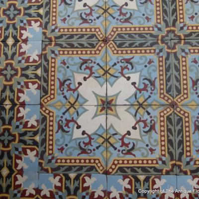 A small but stunningly detailed 3m2 antique ceramic floor