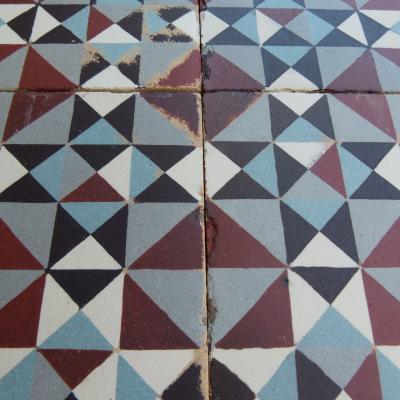 20.5m2 French Perrusson ceramic floor, beautiful patina 1910