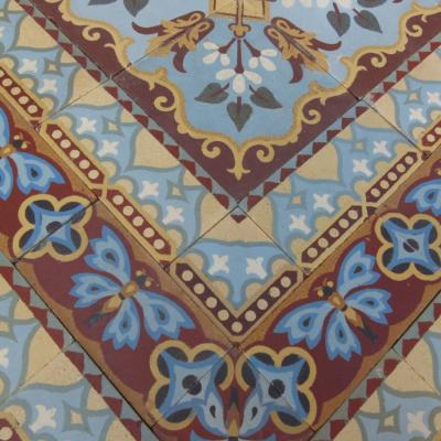 A small French ceramic floor with four borders - 6m2+ / 65 sq ft.