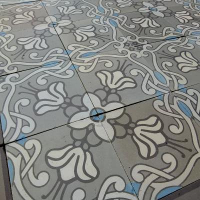 A beautiful 22m2 art nouveau ceramic floor 