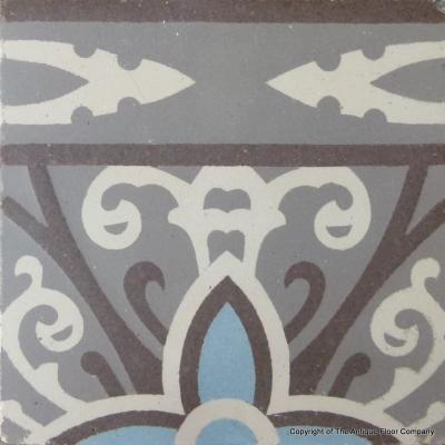 A beautiful 22m2 art nouveau ceramic floor 