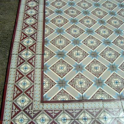 c.13m2+ Winckelmans ceramic floor with same size borders