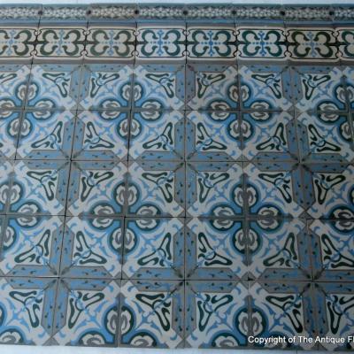 Impressive 10.75m2 / 117 sq. ft Belgian Art Nouveau floor