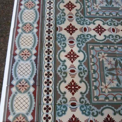 Ornate antique Societe Amay period ceramic - 10.75m2