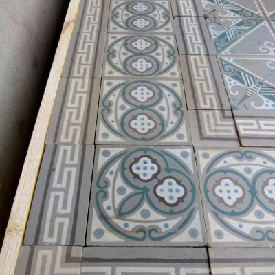 An 10.7m2 Ceramiques Moderne Art Deco floor