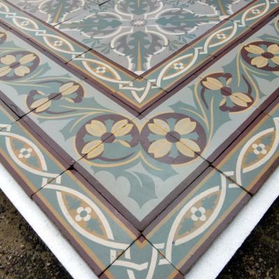 Large 28m2 Octave Colozier French ceramic