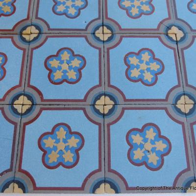 A small 3.4m2 period Boch Freres ceramic c.1900