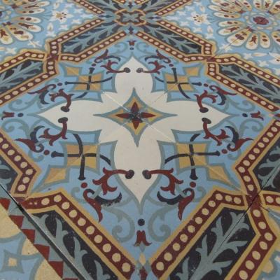 A 13.5m2/145 sq ft. antique French ceramic using two field tiles