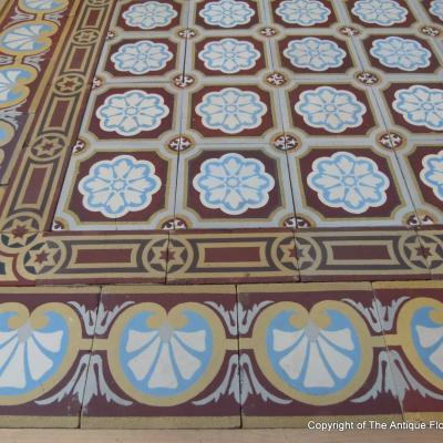 A 10m2 antique Belgium ceramic with twin borders