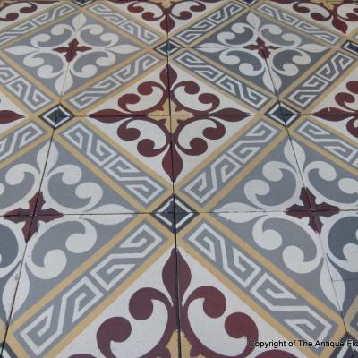 4m2 antique French ceramic floor c.1915-1920