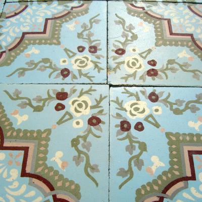 17.5m2 / 190 sqft floral themed antique ceramic encaustic floor c.1905