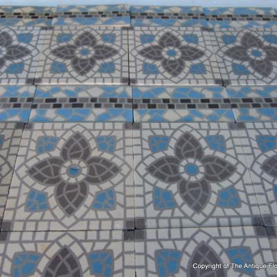 3.7m2  Mosaic themed French floor - 1920's