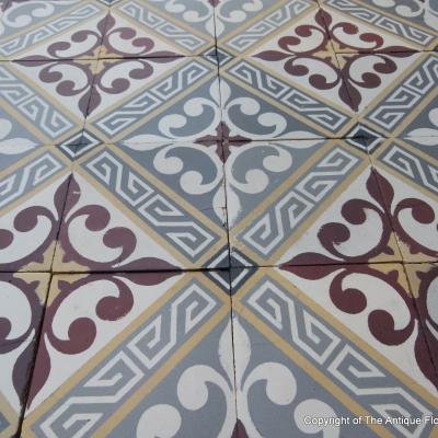 4m2 antique French ceramic floor c.1915-1920